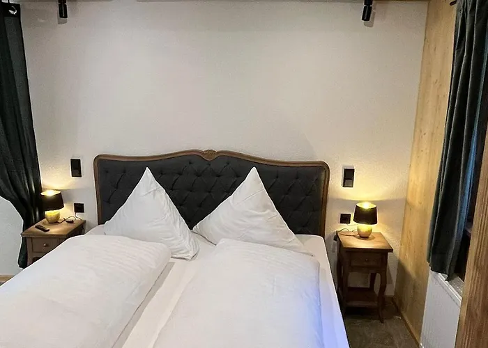 Taufsteinhuette Schotten